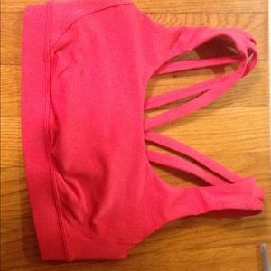 Pink lululemon sports bra